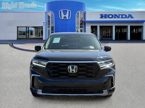 Crystal Black Pearl 2024 Honda Pilot EX-L