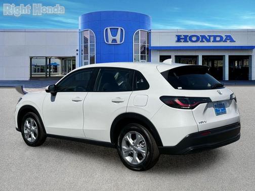Platinum White Pearl 2025 Honda HR-V LX