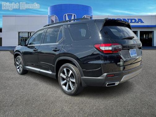 2023 Honda Pilot AWD Elite