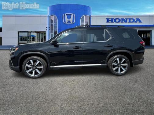 2023 Honda Pilot AWD Elite