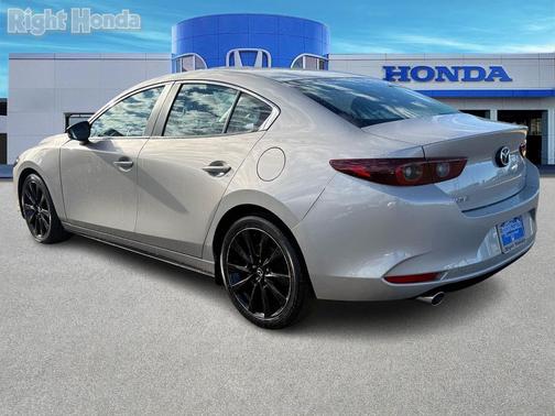 2024 Mazda Mazda3 2.5 S Select Sport