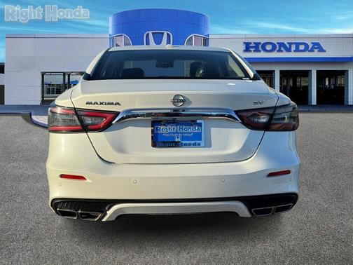 2023 Nissan Maxima SV Xtronic CVT