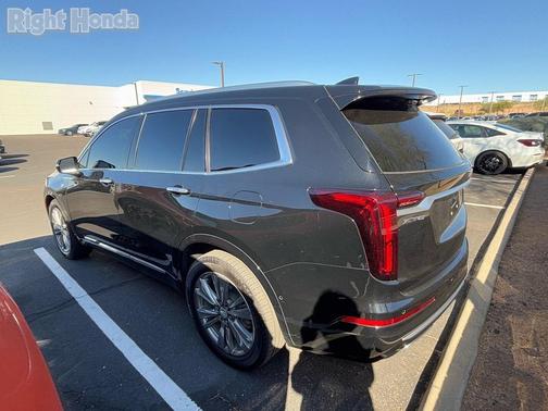 2022 Cadillac XT6 Premium Luxury FWD