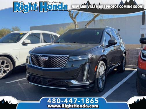 2022 Cadillac XT6 Premium Luxury FWD