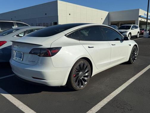 Pearl White Multi-Coat 2021 Tesla Model 3 Performance