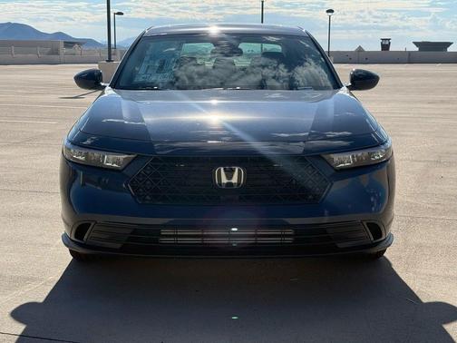 Canyon River Blue Metallic 2026 Honda Accord SE