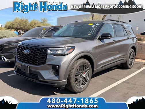 2025 Ford Explorer ST-Line