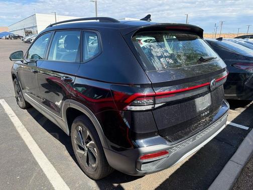 Platinum Gray Metallic 2025 Volkswagen Taos 1.5T S