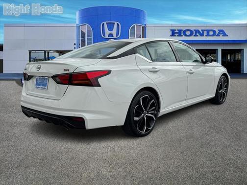 2024 Nissan Altima SR FWD