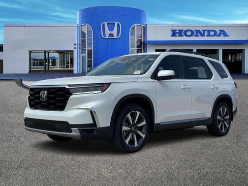 2025 Honda Pilot Touring 8-Passenger