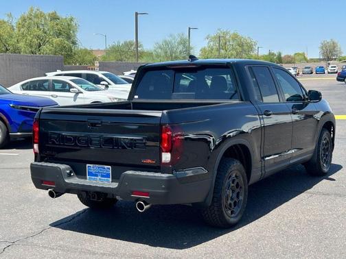 Crystal Black Pearl 2026 Honda Ridgeline TrailSport+