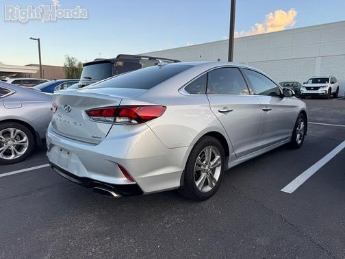 2018 Hyundai SONATA Limited