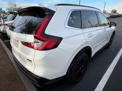 2024 Honda CR-V Hybrid Sport Touring AWD