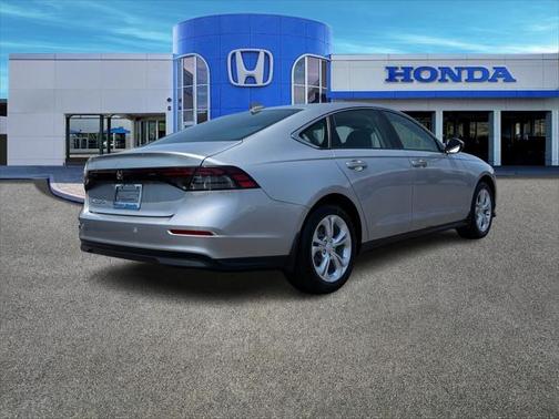 2025 Honda Accord LX 1.5T