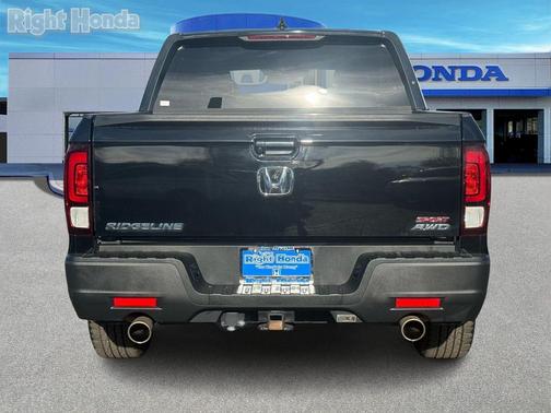 2023 Honda Ridgeline Sport
