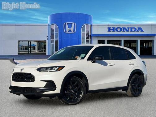 Platinum White Pearl 2025 Honda HR-V AWD Sport