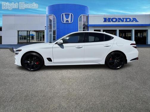 2023 Genesis G70 3.3T RWD