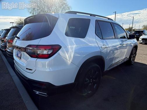 2023 Honda Pilot AWD Sport