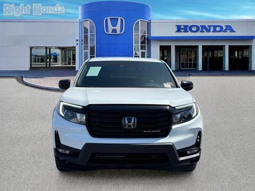 Platinum White Pearl 2022 Honda Ridgeline Black