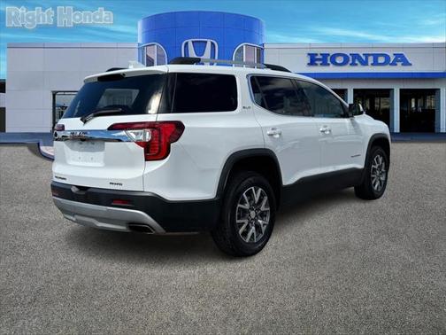 2023 GMC Acadia AWD SLT