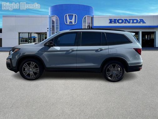 2022 Honda Pilot AWD Sport