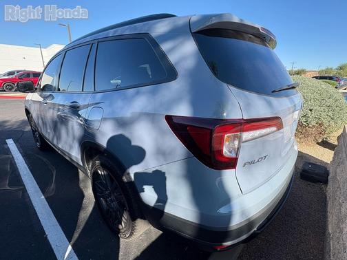 2022 Honda Pilot AWD Sport