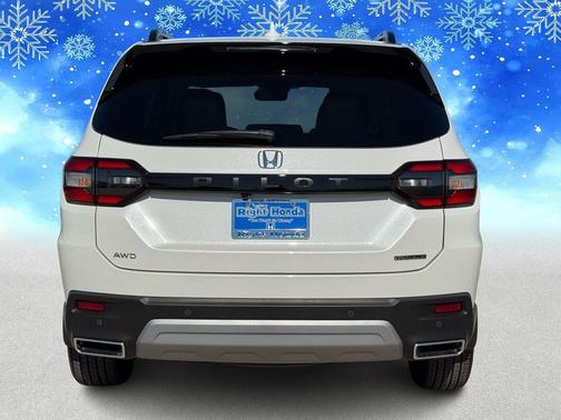 2025 Honda Pilot Touring 8-Passenger