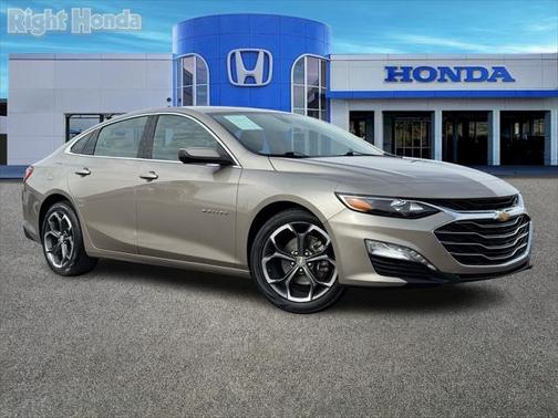 2022 Chevrolet Malibu FWD LT