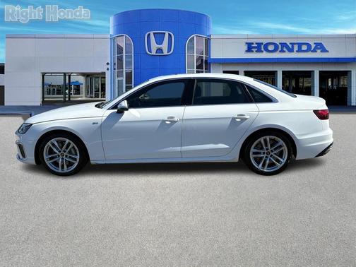 2023 Audi A4 45 S line Premium Plus