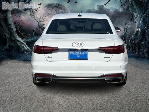 2023 Audi A4 45 S line Premium Plus