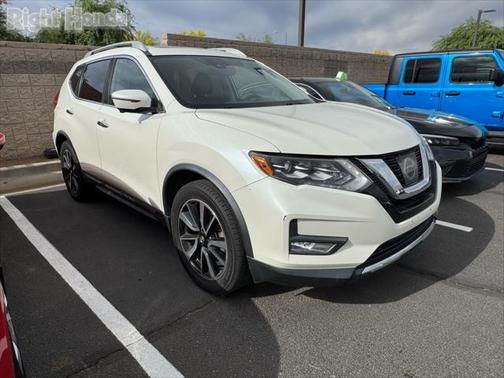 2017 Nissan Rogue SL