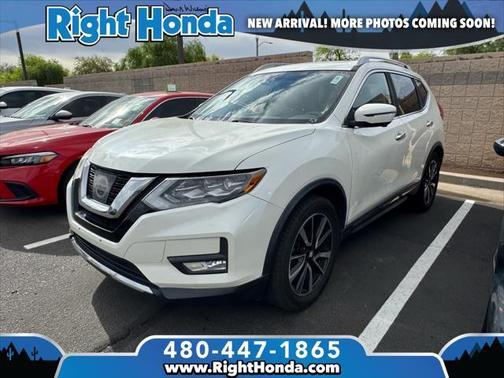 2017 Nissan Rogue SL