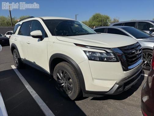 2024 Nissan Pathfinder SV FWD