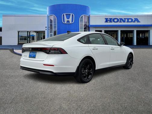 2025 Honda Accord Sport SE 1.5T