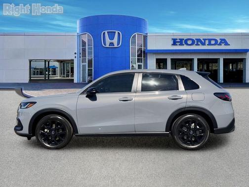 Urban Gray Pearl 2025 Honda HR-V AWD Sport