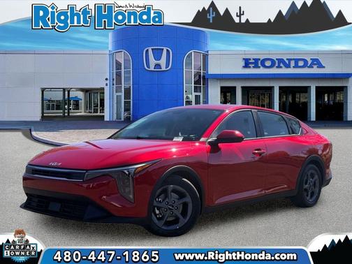 Currant Red 2025 Kia K4 LXS