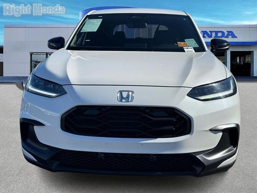 2025 Honda HR-V 2WD Sport