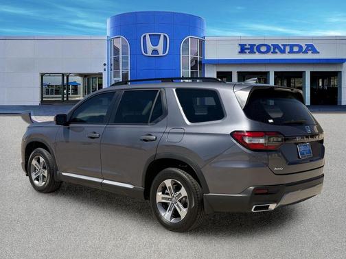 Modern Steel Metallic 2026 Honda Pilot EX-L