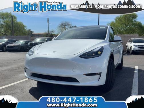 2024 Tesla Model Y Long Range Dual Motor All-Wheel Drive