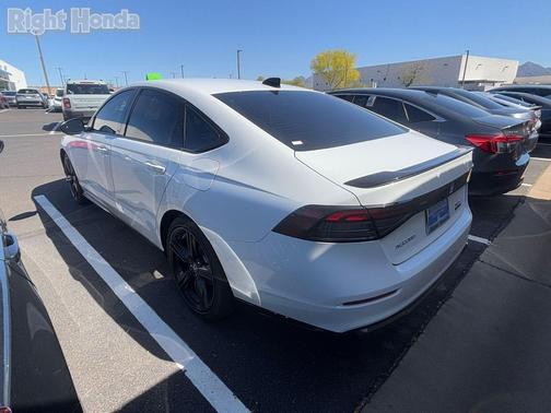 2025 Honda Accord Hybrid Sport-L