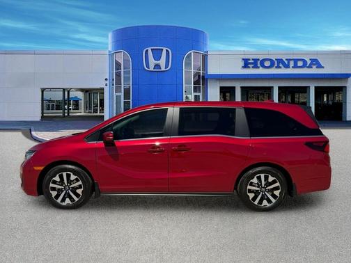 Radiant Red Metallic II 2026 Honda Odyssey EX-L