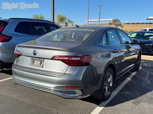 2024 Volkswagen Jetta 1.5T SE