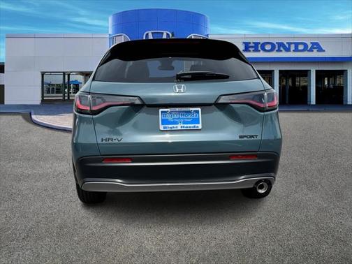 2026 Honda HR-V AWD Sport