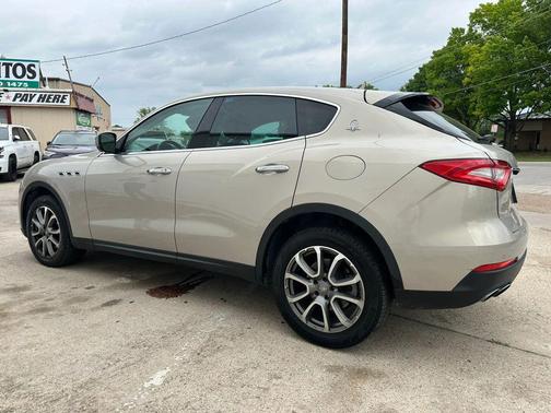 Rame Mica 2018 Maserati Levante Base