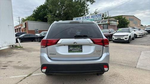 2017 Mitsubishi Outlander SE