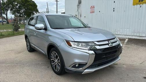 2017 Mitsubishi Outlander SE