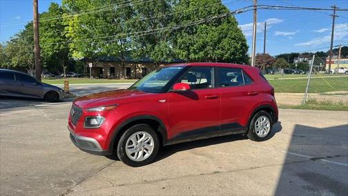 2021 Hyundai VENUE SE