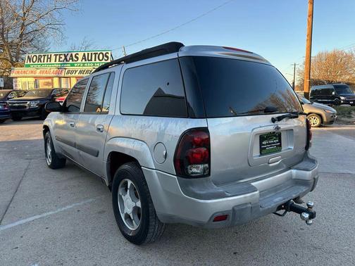 2004 Chevrolet TrailBlazer EXT LS
