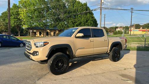 2017 Toyota Tacoma Base