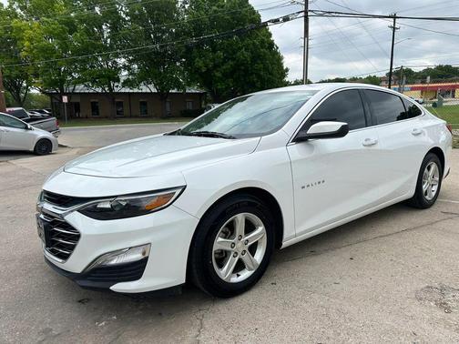 Summit White 2022 Chevrolet Malibu 1LS